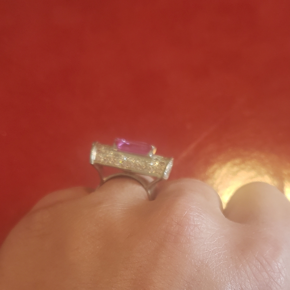 5 Very Different Silver Rings - Picture 6 of 10